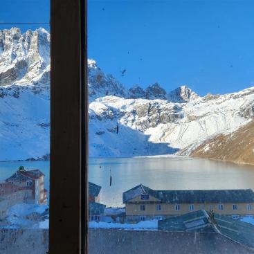 Gokyo, Blick zurück auf den Renjo La Pass