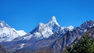 Ama Dablam